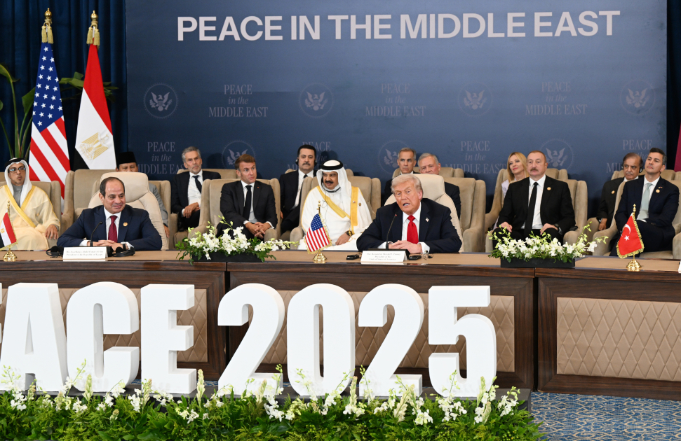 Президент Азербайджана Ильхам Алиев принял участие в Саммите мира по Ближнему Востоку (ФОТО/ВИДЕО)