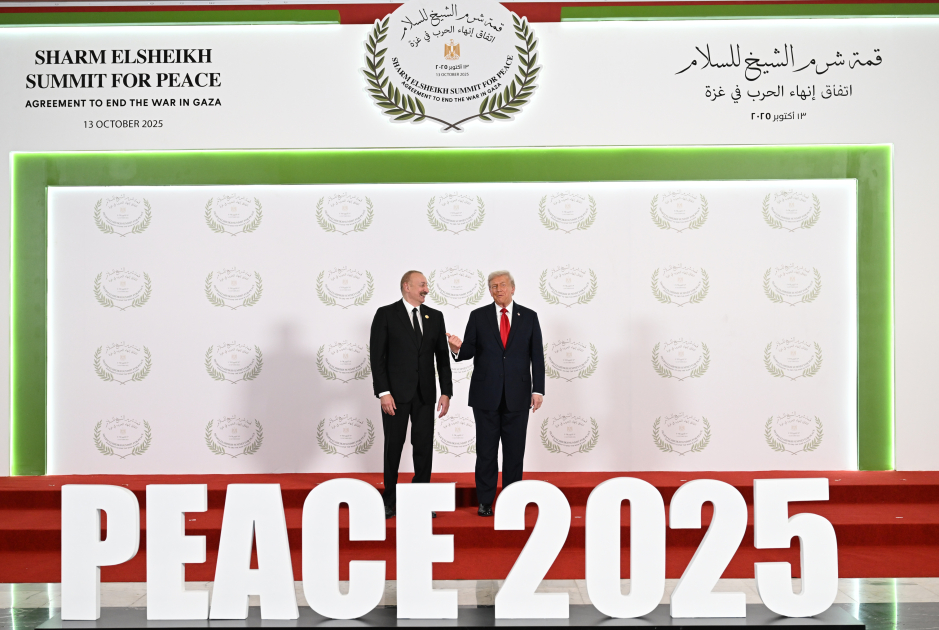 Президент Азербайджана Ильхам Алиев принял участие в Саммите мира по Ближнему Востоку (ФОТО/ВИДЕО)