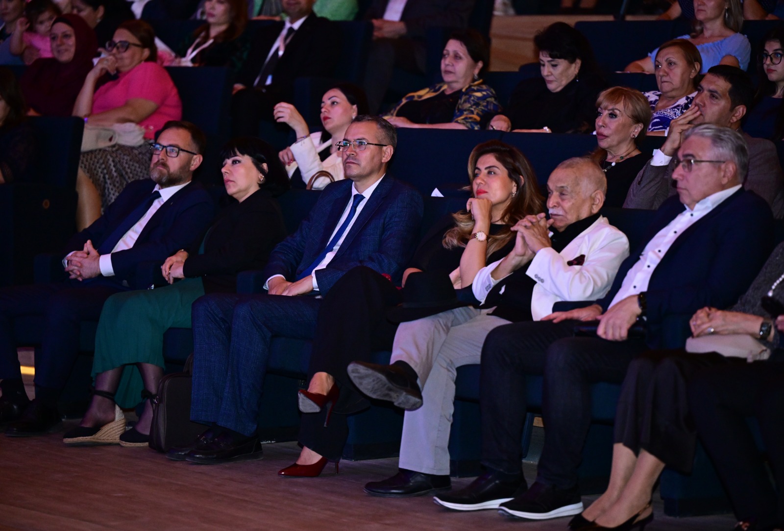 В Баку состоялось торжественное открытие Дней культуры Туркменистана -национальные костюмы, ювелирные украшения, концерт (ФОТО)