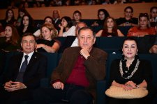 В Баку состоялось торжественное открытие Дней культуры Туркменистана -национальные костюмы, ювелирные украшения, концерт (ФОТО)