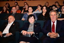 В Баку состоялось торжественное открытие Дней культуры Туркменистана -национальные костюмы, ювелирные украшения, концерт (ФОТО)