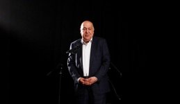 Юбилей писателя Ильгара Фахми отметили спектаклем о периоде расцвета Сефевидской империи (ФОТО)