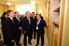 В Национальной библиотеке Азербайджана открыт "Уголок литературы Туркменистана" (ФОТО)