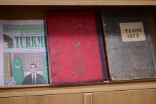В Национальной библиотеке Азербайджана открыт "Уголок литературы Туркменистана" (ФОТО)