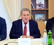 В Национальной библиотеке Азербайджана открыт "Уголок литературы Туркменистана" (ФОТО)