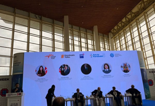 В Баку прошла панельная сессия на тему "Возрождение Карабаха в плоскости современной коммуникации и сторителлинга"