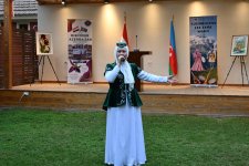 Азербайджанский праздник в Каире - единство в танце и песне (ФОТО)