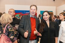 Лейла Алиева и Арзу Алиева присутствовали на открытии международной художественной выставки MAMA «Мать-природа» в Берлине (ФОТО)