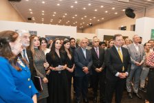 Лейла Алиева и Арзу Алиева присутствовали на открытии международной художественной выставки MAMA «Мать-природа» в Берлине (ФОТО)
