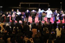 В Тбилиси с большим успехом прошел показ азербайджанского спектакля "Шюкрия" (ФОТО)