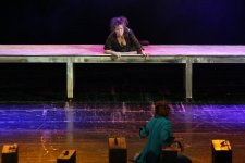 В Тбилиси с большим успехом прошел показ азербайджанского спектакля "Шюкрия" (ФОТО)