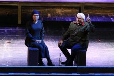 В Тбилиси с большим успехом прошел показ азербайджанского спектакля "Шюкрия" (ФОТО)