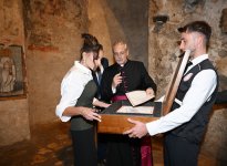 Первый вице-президент Мехрибан Алиева приняла участие в церемонии открытия проекта реставрации катакомб Святой Коммодиллы в Ватикане (ФОТО/ВИДЕО)