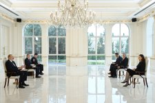 Президент Ильхам Алиев принял верительные грамоты новоназначенного руководителя представительства Европейского Союза в Азербайджане (ФОТО/ВИДЕО)