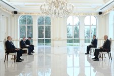 Президент Ильхам Алиев принял верительные грамоты новоназначенного посла Египта в Азербайджане (ФОТО/ВИДЕО)