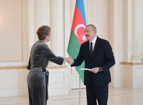 Президент Ильхам Алиев принял верительные грамоты новоназначенного посла Нидерландов в Азербайджане (ФОТО/ВИДЕО)