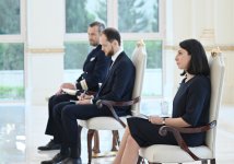 Президент Ильхам Алиев принял верительные грамоты новоназначенного посла Франции в Азербайджане (ФОТО/ВИДЕО)