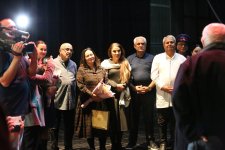 В Тбилиси с большим успехом прошел показ азербайджанского спектакля "Шюкрия" (ФОТО)