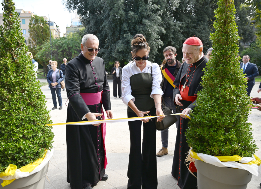 Первый вице-президент Мехрибан Алиева приняла участие в церемонии открытия проекта реставрации катакомб Святой Коммодиллы в Ватикане (ФОТО/ВИДЕО)