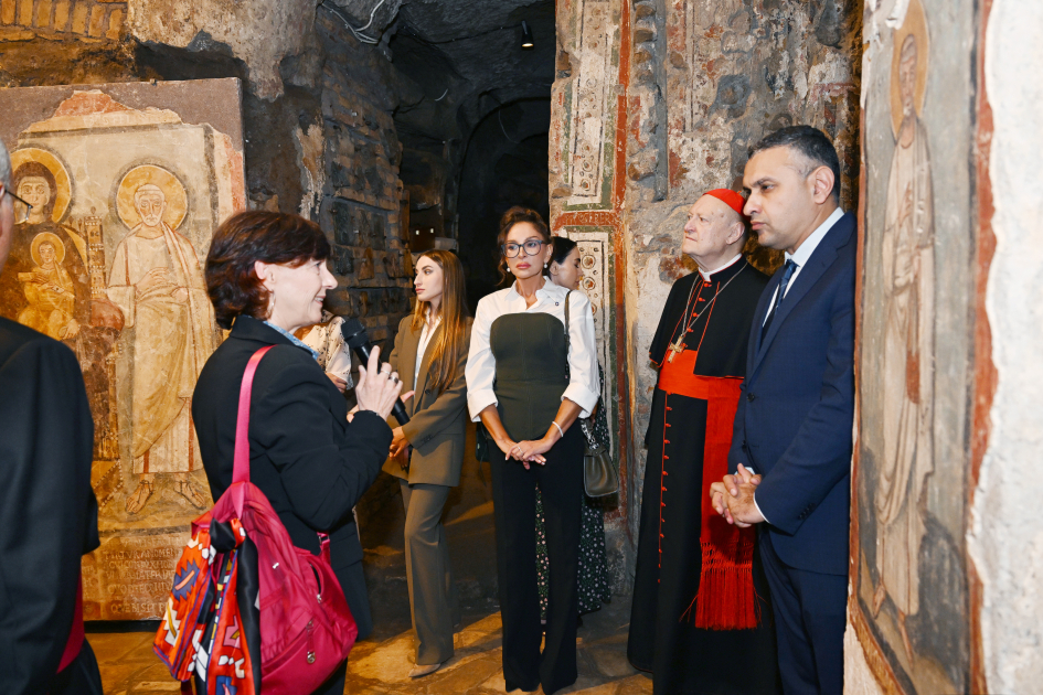 Первый вице-президент Мехрибан Алиева приняла участие в церемонии открытия проекта реставрации катакомб Святой Коммодиллы в Ватикане (ФОТО/ВИДЕО)