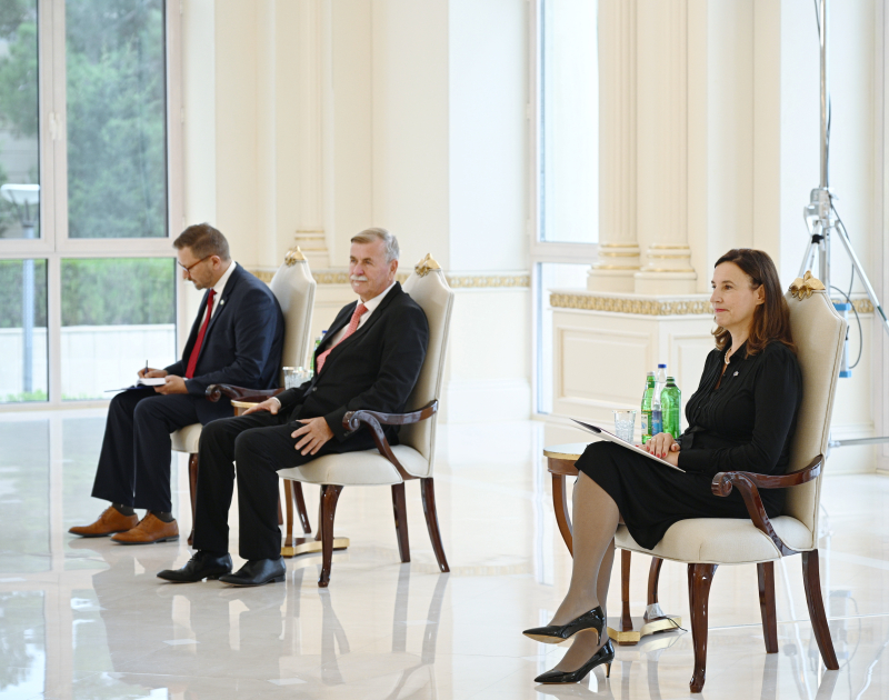 Президент Ильхам Алиев принял верительные грамоты новоназначенного руководителя представительства Европейского Союза в Азербайджане (ФОТО/ВИДЕО)