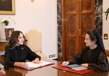 Первый вице-президент Мехрибан Алиева встретилась с президентом Губернаторства Государства-Городa Ватикан (ФОТО)