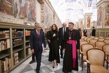 Первый вице-президент Мехрибан Алиева посетила Ватиканскую апостольскую библиотеку (ФОТО)