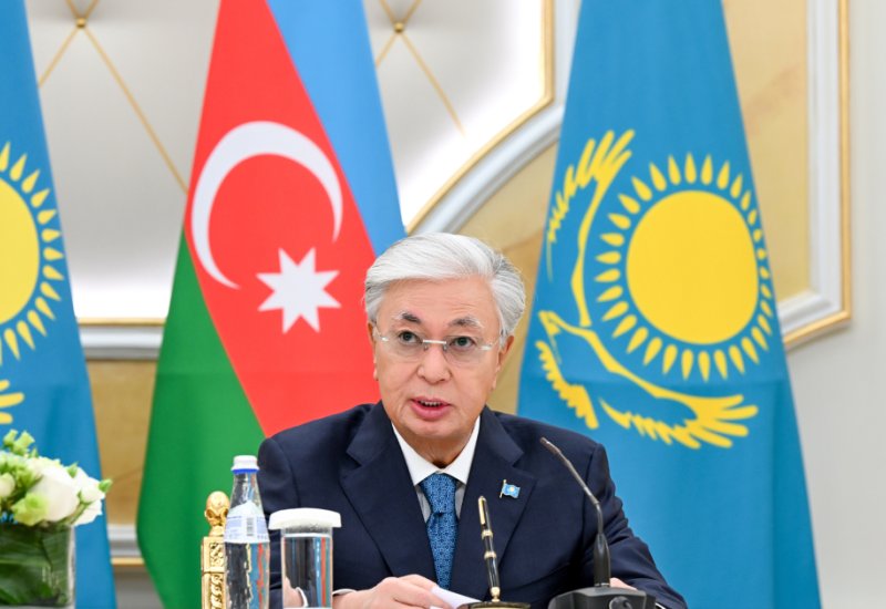 Президент Казахстана поздравил Президента Ильхама Алиева