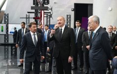 Президент Ильхам Алиев и Президент Касым-Жомарт Токаев посетили Международный центр искусственного интеллекта Alem.ai в Астане (ФОТО)