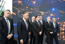 Президент Ильхам Алиев и Президент Касым-Жомарт Токаев посетили Международный центр искусственного интеллекта Alem.ai в Астане (ФОТО)
