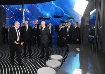 Президент Ильхам Алиев и Президент Касым-Жомарт Токаев посетили Международный центр искусственного интеллекта Alem.ai в Астане (ФОТО)