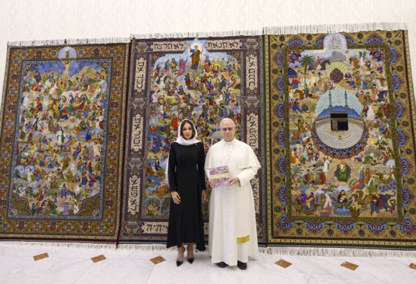 В Ватикане представлен проект "Небесные религии" (ФОТО)