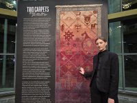 В рамках мировой премьеры балета "Два ковра" в Астане состоялся показ экспозиции "Азерхалча" (ФОТО)