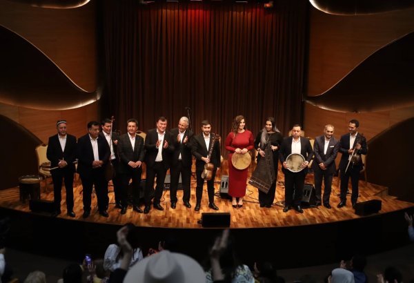 Состоялся совместный концерт азербайджанских и узбекских исполнителей мугама (ФОТО)