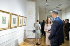 Искусство на марках: в Баку представили коллекцию к 200-летию Мирзы Гадима Иревани (ФОТО)