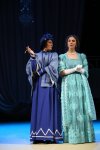 В Баку представлена премьера "Эмма" с атмосферой старой Англии - тонкий мир чувств и иронии (ФОТО)