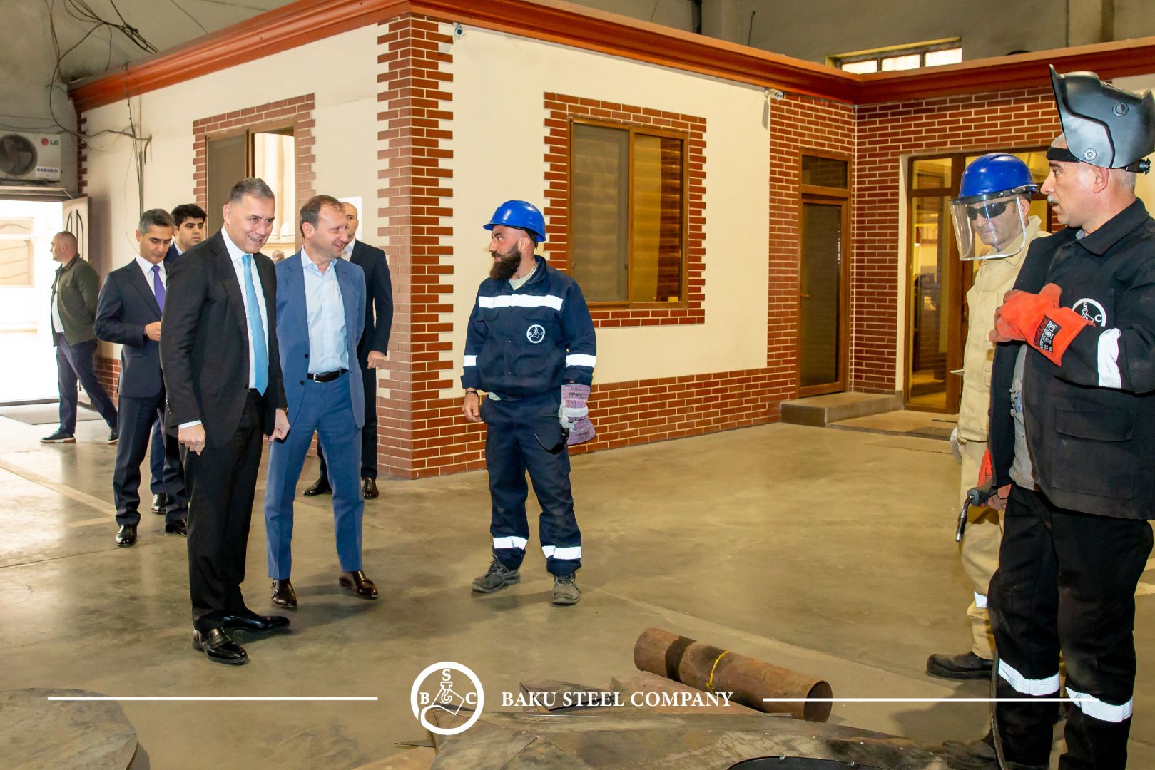 Когда сталь становится искусством Второй Международный Симпозиум “Baku Steel Art” стартовал в Баку (ФОТО)
