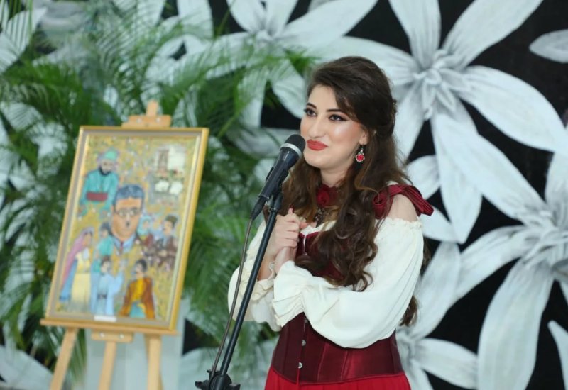 Из палитры чувств — в цветные строки Ханым Пашазаде (ФОТО)