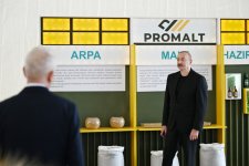 Президент Ильхам Алиев принял участие в открытии завода по переработке ячменя ООО Promalt в Имишли (ФОТО)