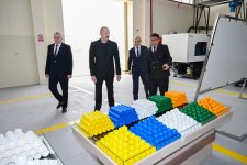 Президент Ильхам Алиев ознакомился с деятельностью предприятия по производству фильтров для воды в Сабирабаде (ФОТО)