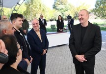 Президент Ильхам Алиев вручил ключи от квартир жителям села Хоровлу Джебраильского района (ФОТО)