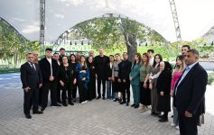 Президент Ильхам Алиев вручил ключи от квартир жителям села Хоровлу Джебраильского района (ФОТО)