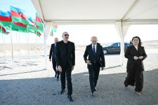 Президент Ильхам Алиев заложил фундамент солнечных электростанций «Шамс» и «Уфуг» в селе Шахвелли Джебраильского района (ФОТО)