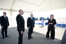Президент Ильхам Алиев заложил фундамент солнечных электростанций «Шамс» и «Уфуг» в селе Шахвелли Джебраильского района (ФОТО)