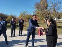 Очередная группа бывших переселенцев прибыла в село Бадара Ходжалинского района (ФОТО) (ОБНОВЛЕНО)