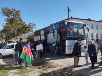 Очередная группа бывших переселенцев прибыла в село Бадара Ходжалинского района (ФОТО) (ОБНОВЛЕНО)
