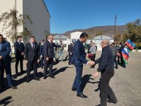 Очередная группа бывших переселенцев прибыла в село Бадара Ходжалинского района (ФОТО) (ОБНОВЛЕНО)