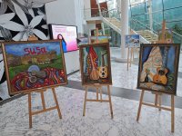 Из палитры чувств — в цветные строки - выставка-концерт в Международном центре мугама (ФОТО)