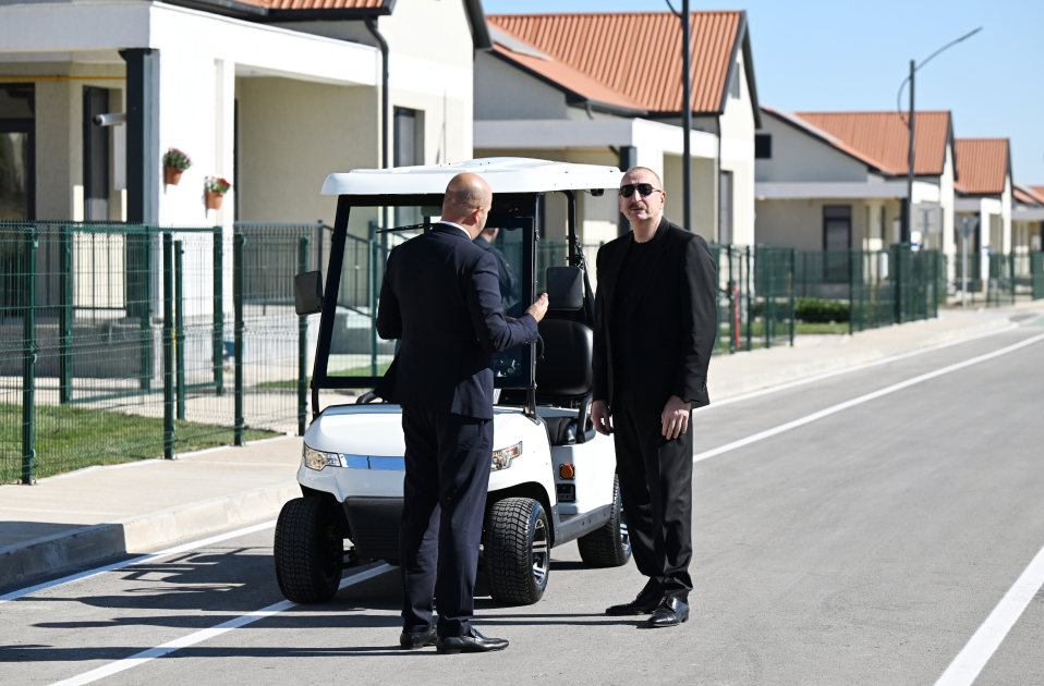 Президент Ильхам Алиев принял участие в открытии первого этапа села Хоровлу Джебраильского района (ФОТО)