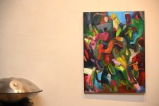 В арт-центре Nine Senses открылась персональная выставка Рамины Саадатхан «Огонь, Вода и Поцелуи» (ФОТО)